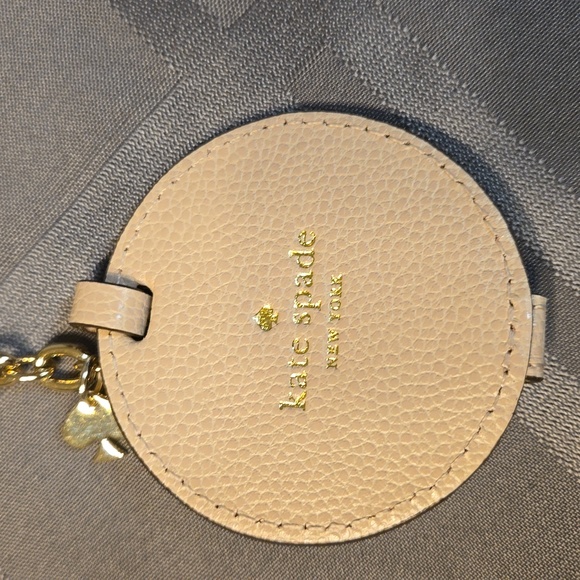 Kate Spade Leather NWT Mirror Keychain - Picture 5 of 6